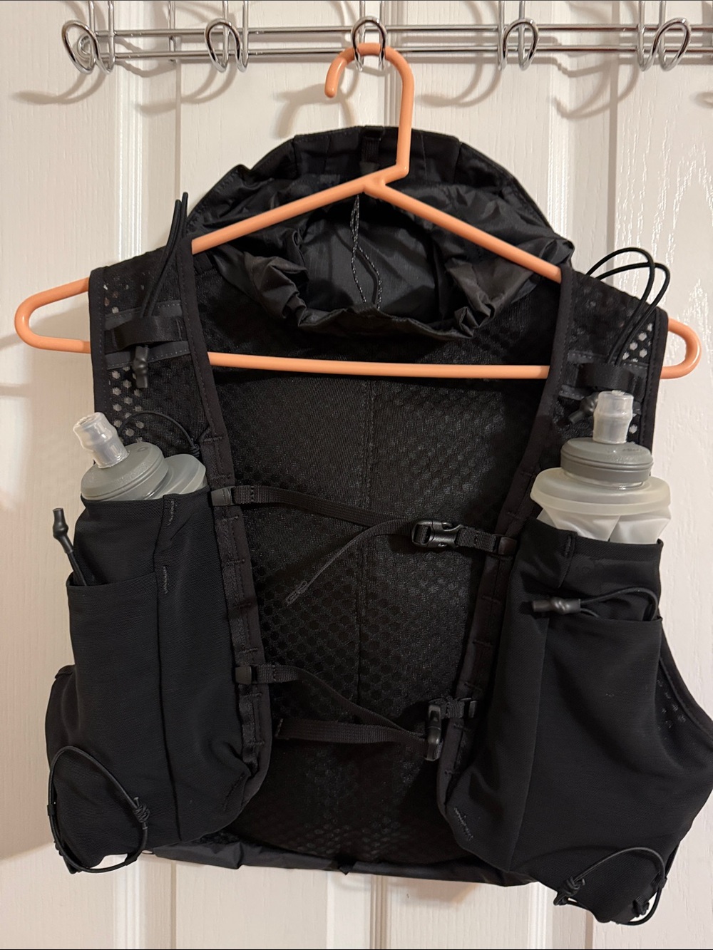 Patagonia Slope Runner Exploration Pack 18L  style 49495, Black
Size S